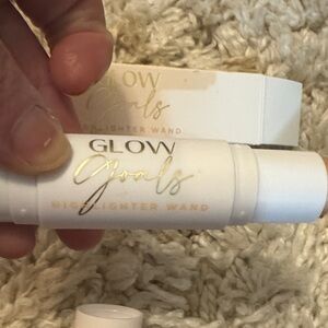 Highlighter Wand - Cream